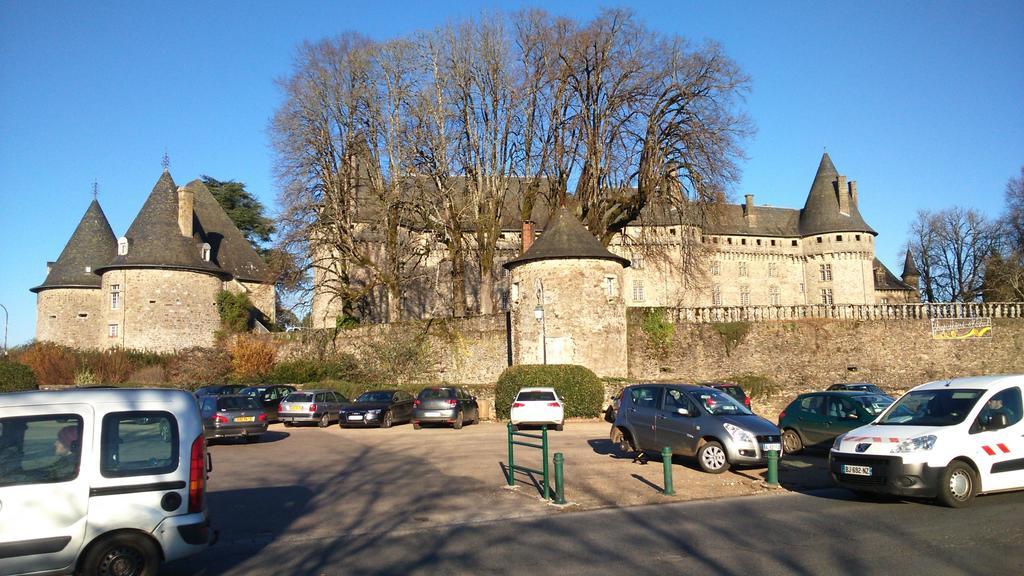 Auberge De La Marquise Arnac-Pompadour Eksteriør billede